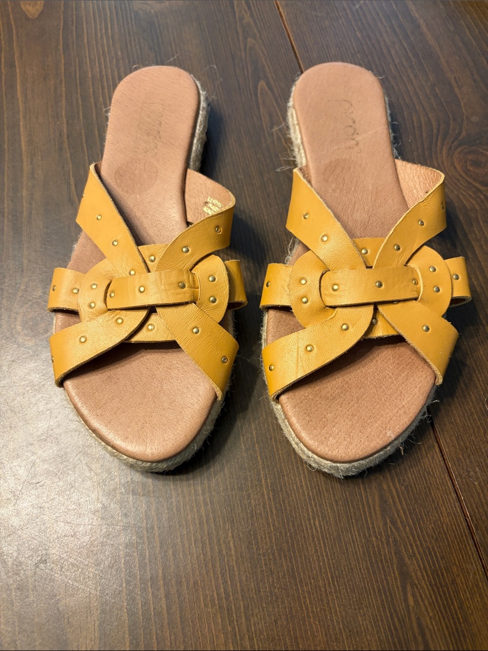 Picon Leather Sandals Suede Studed Espadrille Shoes Made in Spain Sz. 6.5